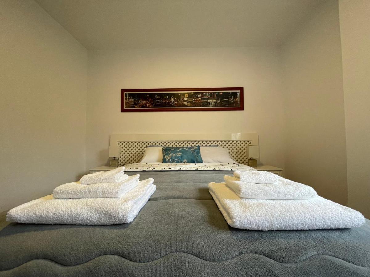 Parque La Guina Apartment ลาโอโรตาวา ภายนอก รูปภาพ